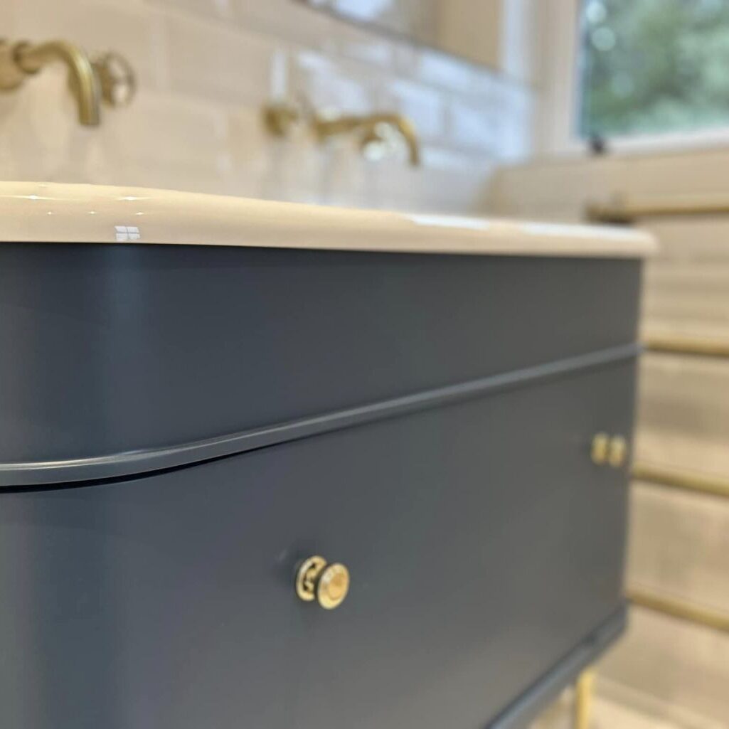 sink pedestal